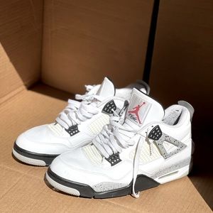 Air Jordan 4 Retro OG ‘White Cement’ 2016